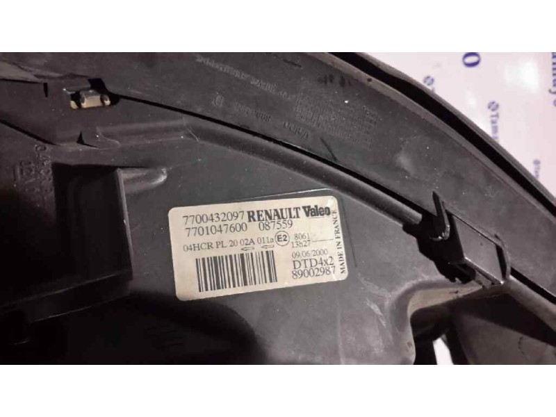 Recambio de faro derecho para renault megane i scenic (ja0) 1.9 dti diesel cat referencia OEM IAM   
