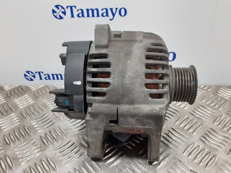 Recambio de alternador para renault scenic ii 1.9 dci diesel referencia OEM IAM 8200495294 2543342A TG11C049