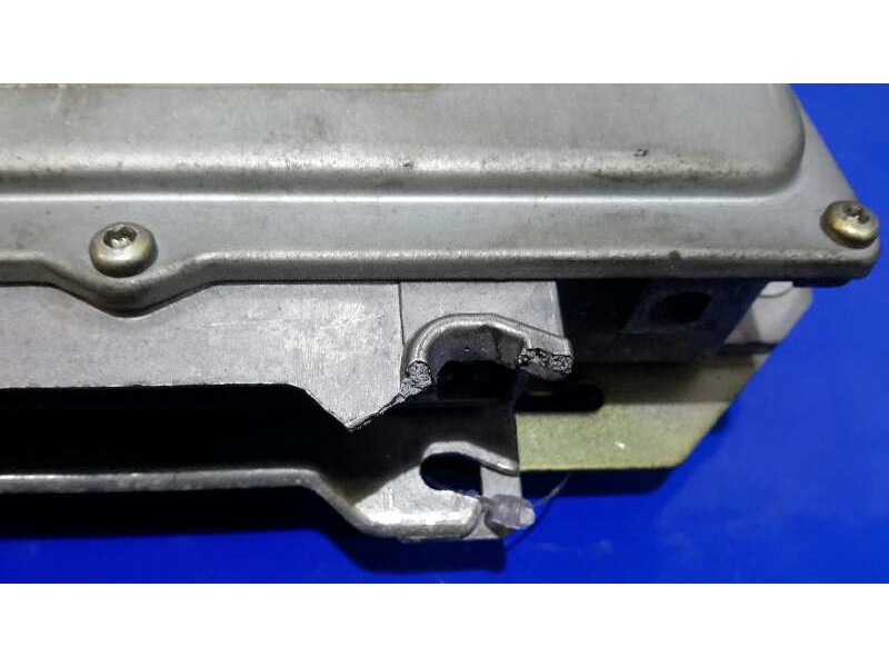 Recambio de centralita motor uce para citroën xsara berlina 1.6 referencia OEM IAM 0261204628 MP52 9630278580