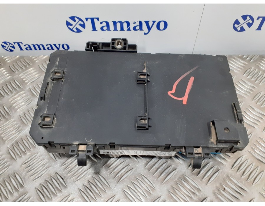 Recambio de caja reles / fusibles para opel astra h berlina 1.7 16v cdti referencia OEM IAM 13206762HK  5DK00866932