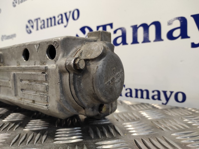 Recambio de culatin para porsche 928 5.0 v8 referencia OEM IAM 9282505R  9441052506R