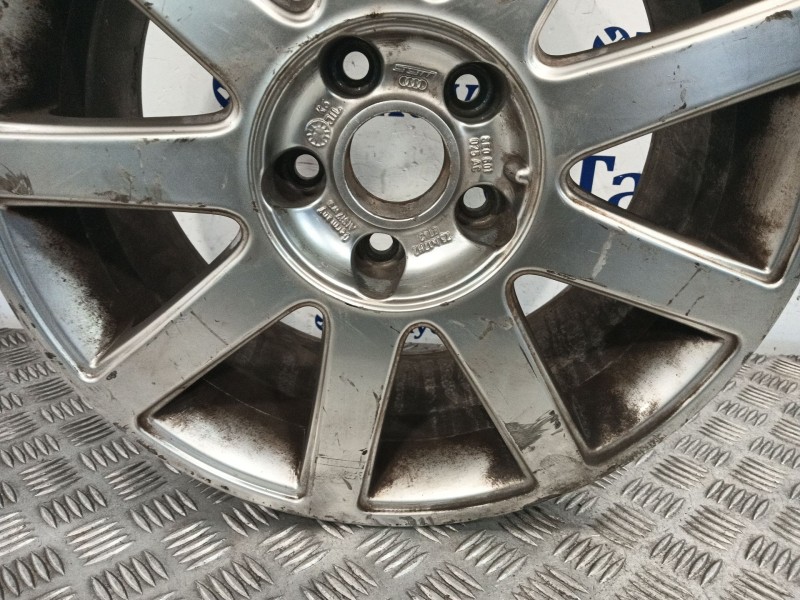 Recambio de llanta para audi a4 berlina (8e) referencia OEM IAM 8E0601025AC  