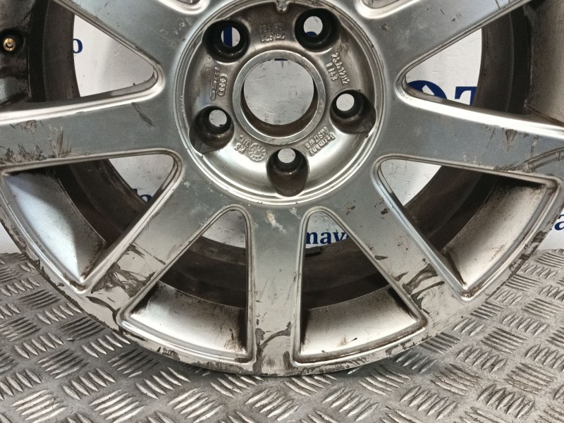 Recambio de llanta para audi a4 berlina (8e) referencia OEM IAM 8E0601025AC  