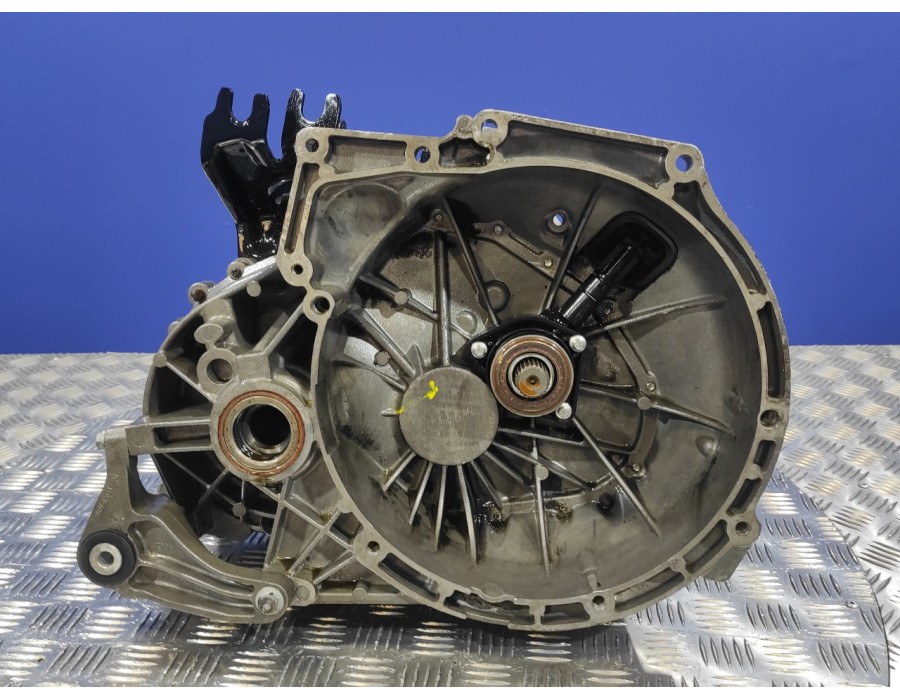 Recambio de caja cambios para ford focus c-max (cap) 1.6 tdci cat referencia OEM IAM 6M5R7002YB  