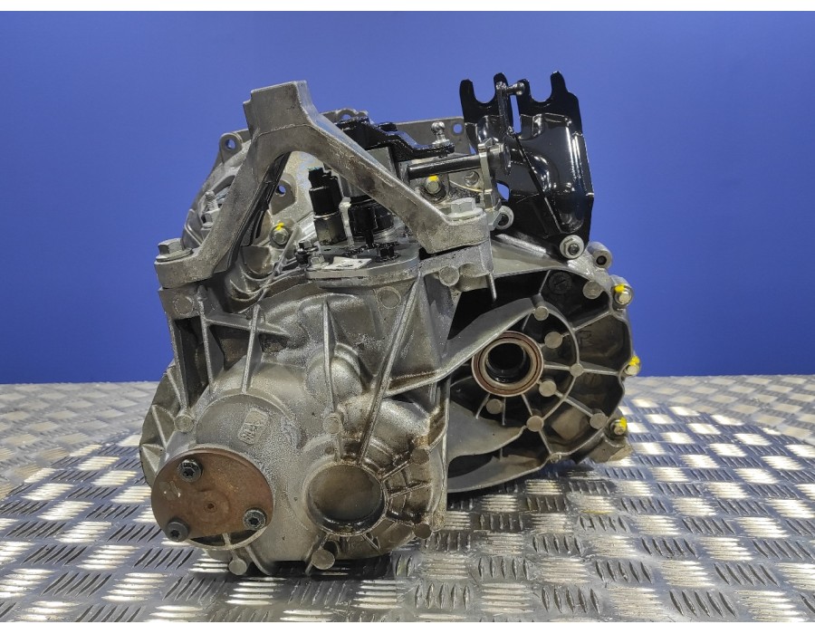 Recambio de caja cambios para ford focus c-max (cap) 1.6 tdci cat referencia OEM IAM 6M5R7002YB  