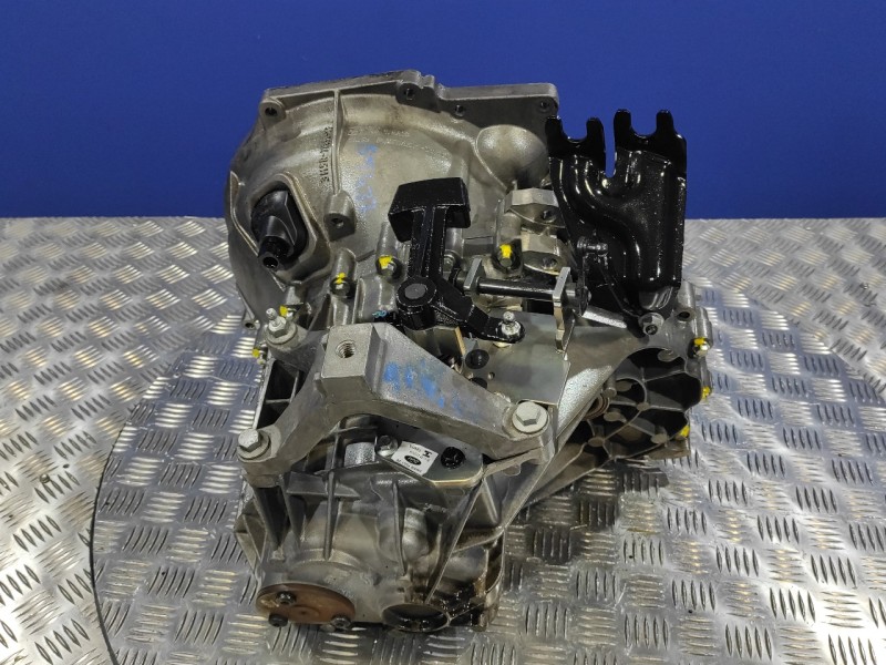 Recambio de caja cambios para ford focus c-max (cap) 1.6 tdci cat referencia OEM IAM 6M5R7002YB  