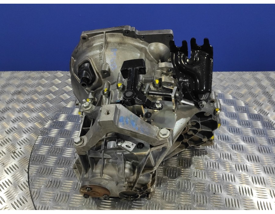 Recambio de caja cambios para ford focus c-max (cap) 1.6 tdci cat referencia OEM IAM 6M5R7002YB  