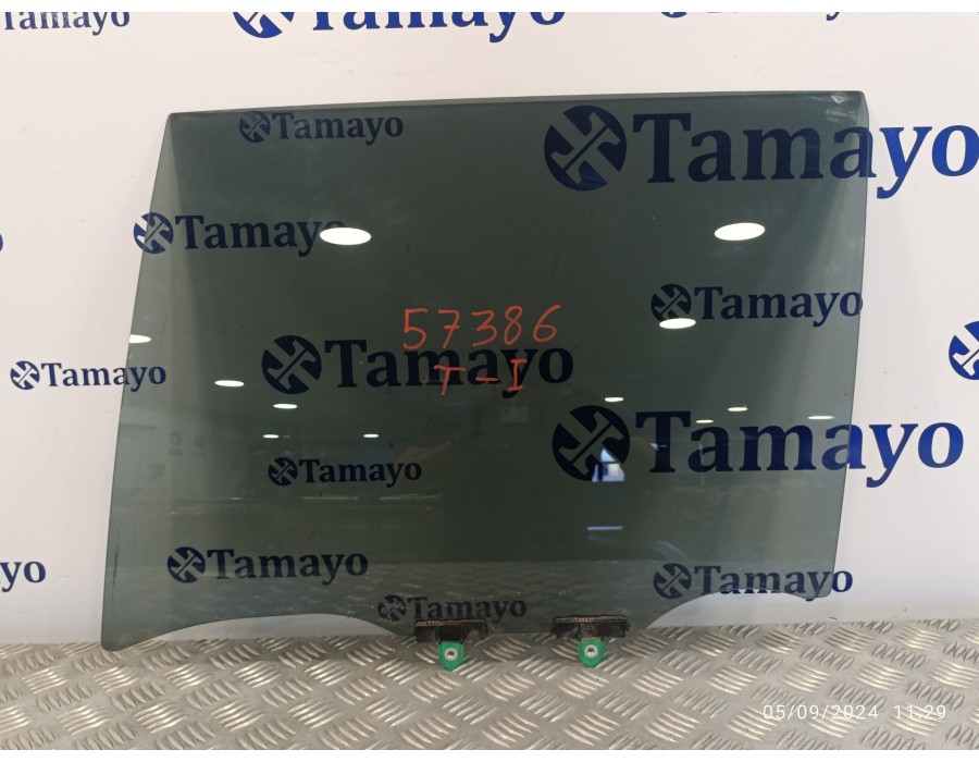Recambio de luna trasera derecha para toyota rav4 referencia OEM IAM   