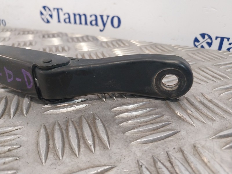 Recambio de brazo limpia delantero derecho para peugeot partner kombi referencia OEM IAM 9682974780  