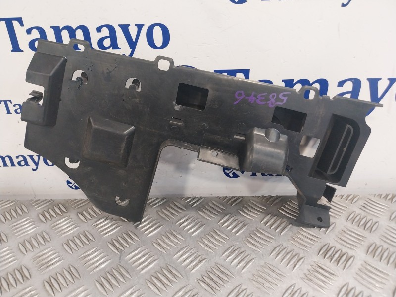 Recambio de plasticos varios interior para peugeot partner kombi referencia OEM IAM 041S7T06  