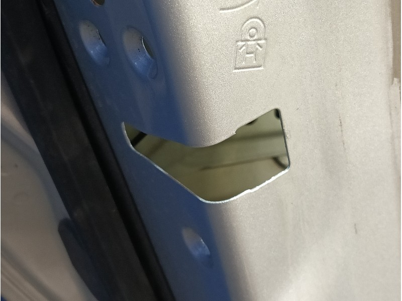 Recambio de puerta trasera izquierda para ford focus lim. (cb8) 1.6 tdci cat referencia OEM IAM   