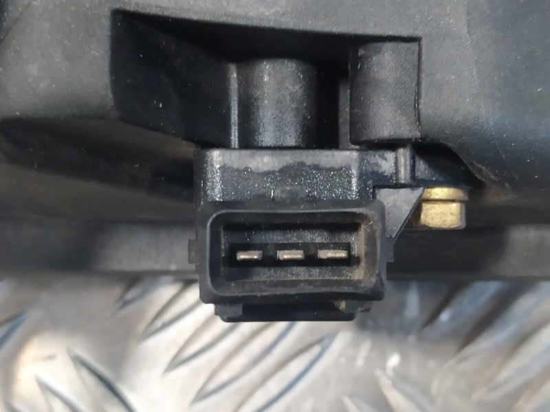 Recambio de colector admision para bmw serie 3 berlina (e46) 2.0 16v diesel cat referencia OEM IAM 2246942  