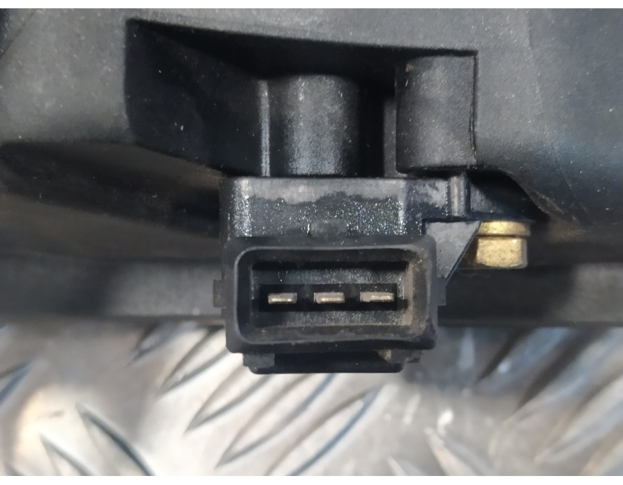 Recambio de colector admision para bmw serie 3 berlina (e46) 2.0 16v diesel cat referencia OEM IAM 2246942  