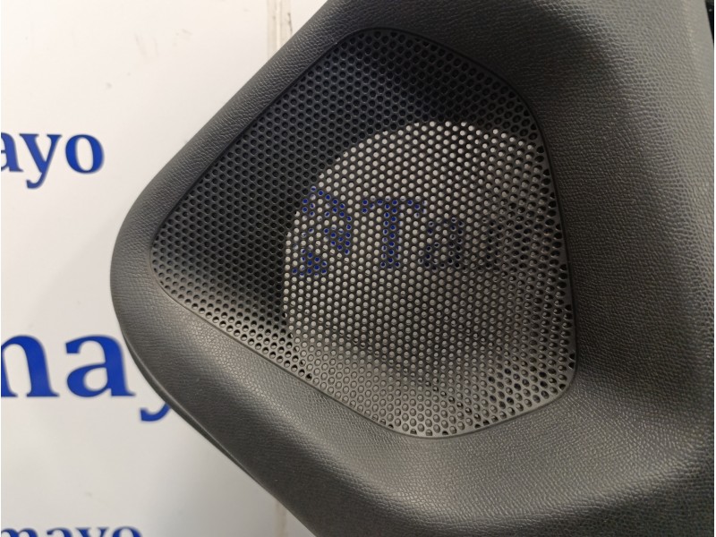 Recambio de guarnecido puerta trasera derecha para peugeot 308 1.6 blue-hdi fap referencia OEM IAM 98013170ZD  