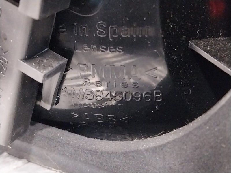 Recambio de piloto trasero derecho para seat toledo (1m2) referencia OEM IAM 1M5945096B  