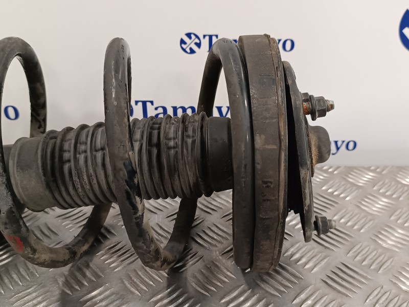 Recambio de amortiguador delantero izquierdo para kia carnival 2.9 crdi cat referencia OEM IAM 546514D200  