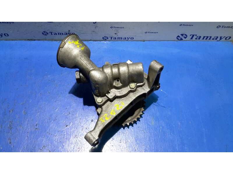 Recambio de bomba aceite para mercedes-benz clase e (w124) berlina 2.0 diesel referencia OEM IAM 6011810020 3 6011810101