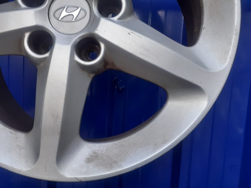 Recambio de llanta para hyundai sonata (nf) 2.4 cat referencia OEM IAM 529103K330  
