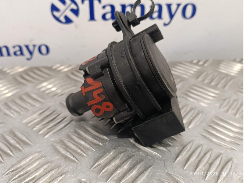 Recambio de bomba agua para land rover discovery sport referencia OEM IAM DX2318D474AC  0392023249