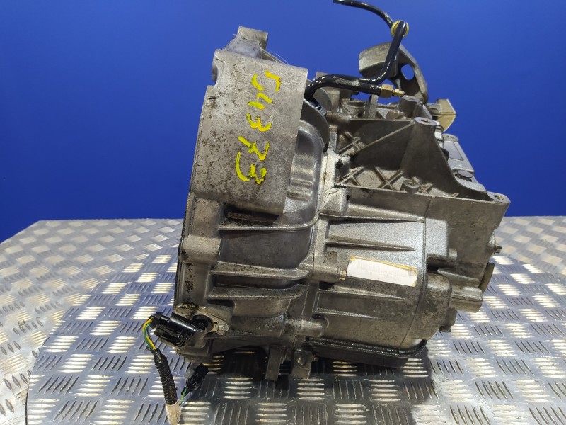 Recambio de caja cambios para mg serie 75 (rj) 2.5 v6 24v cat referencia OEM IAM 25S39  