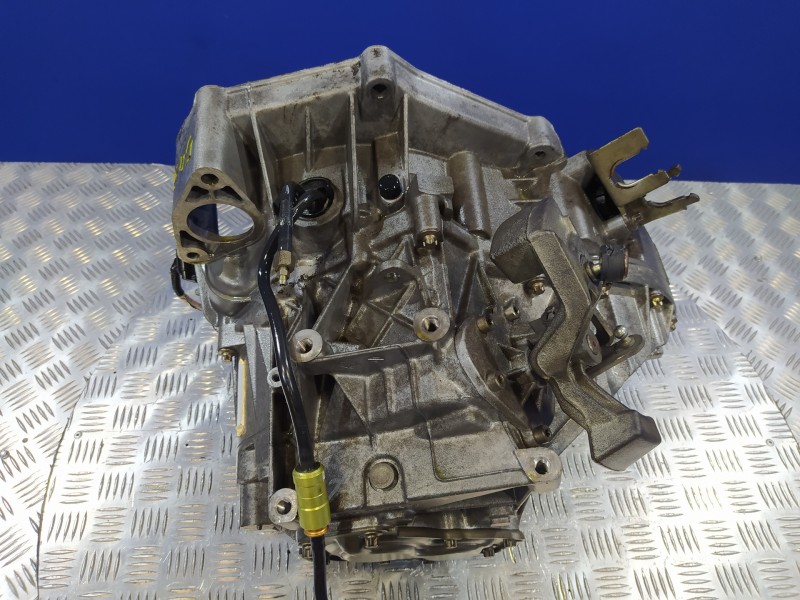 Recambio de caja cambios para mg serie 75 (rj) 2.5 v6 24v cat referencia OEM IAM 25S39  