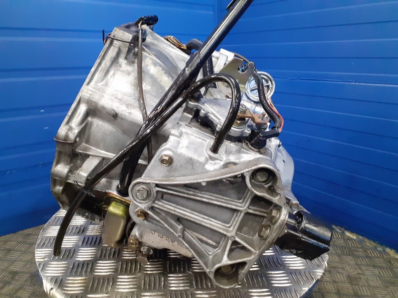 Recambio de caja cambios para saab 9-3 berlina 2.0 cat referencia OEM IAM 5040LE  AF22