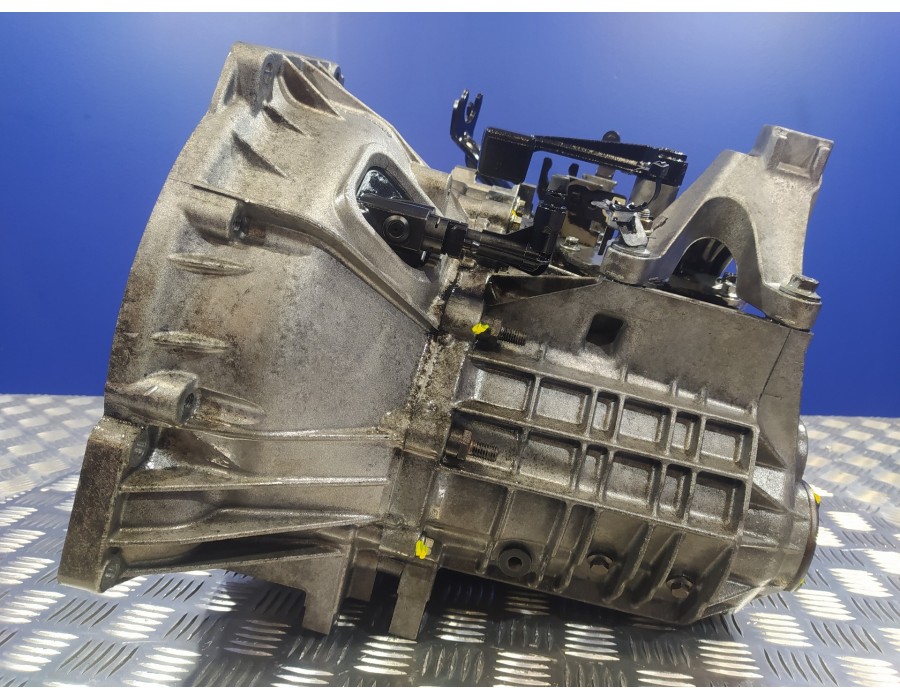 Recambio de caja cambios para ford focus berlina (cap) 1.8 tdci turbodiesel cat referencia OEM IAM 4M5R7002YA  