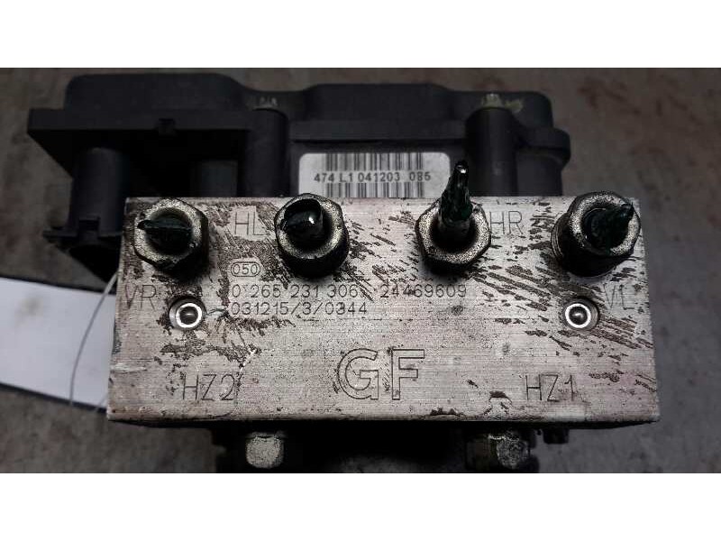 Recambio de abs para opel corsa c 1.3 16v cdti cat (z 13 dt / ln9) referencia OEM IAM 0265231306 24469609 0265800303