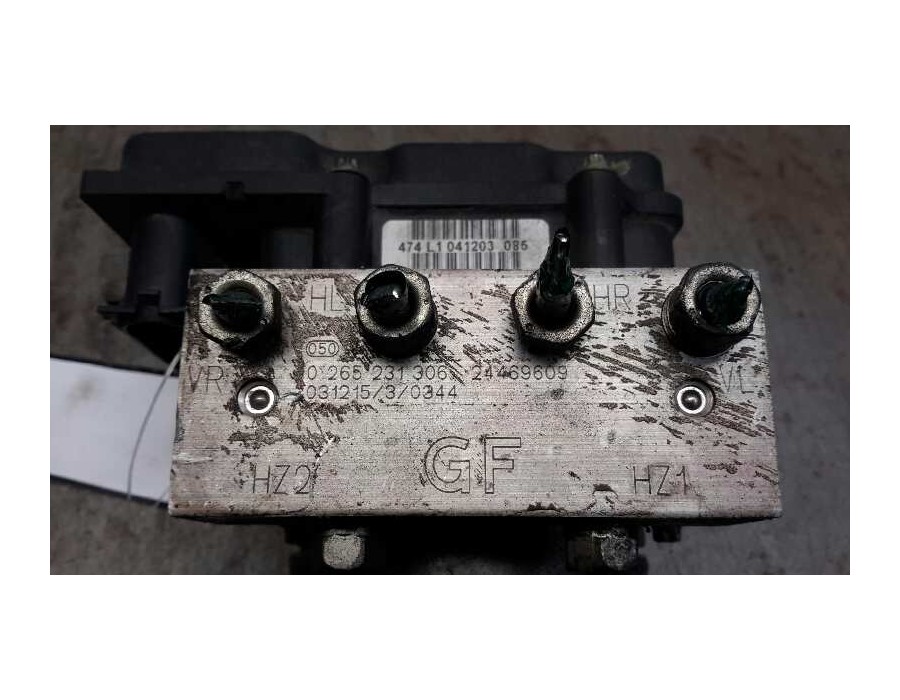 Recambio de abs para opel corsa c 1.3 16v cdti cat (z 13 dt / ln9) referencia OEM IAM 0265231306 24469609 0265800303