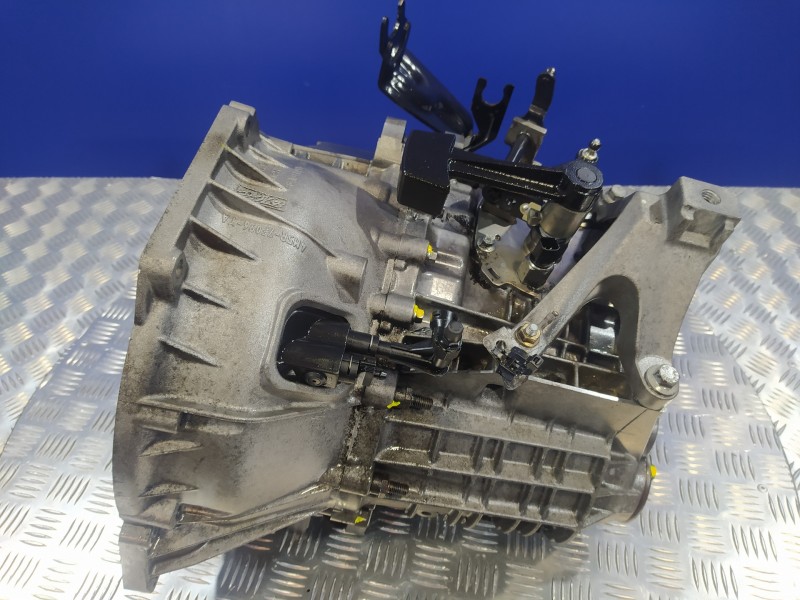 Recambio de caja cambios para ford focus berlina (cap) 1.8 tdci turbodiesel cat referencia OEM IAM 4M5R7002YA  