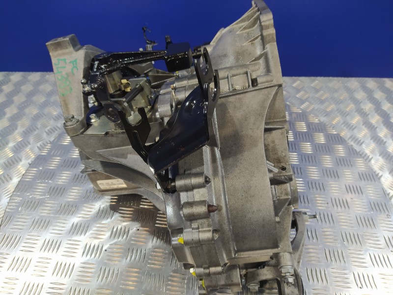 Recambio de caja cambios para ford focus berlina (cap) 1.8 tdci turbodiesel cat referencia OEM IAM 4M5R7002YA  
