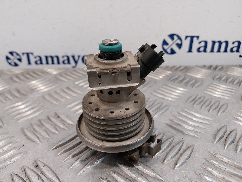 Recambio de inyector para renault master iii master iii referencia OEM IAM 208993839R  