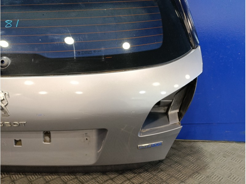 Recambio de porton trasero para peugeot 308 1.6 blue-hdi fap referencia OEM IAM   