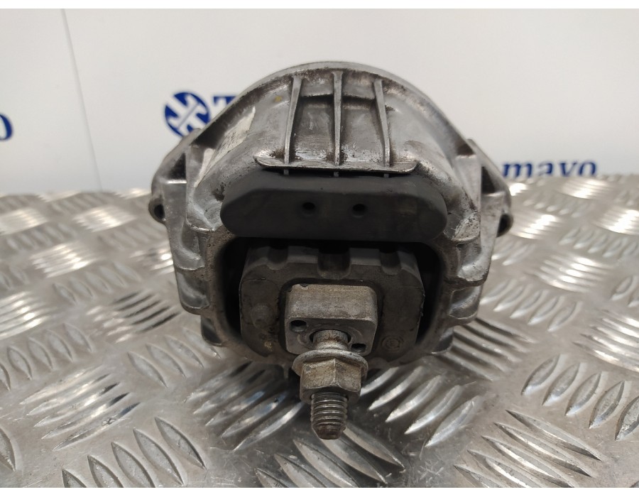 Recambio de soporte motor derecho para bmw serie 3 berlina (e90) 2.0 16v diesel cat referencia OEM IAM 6768800  