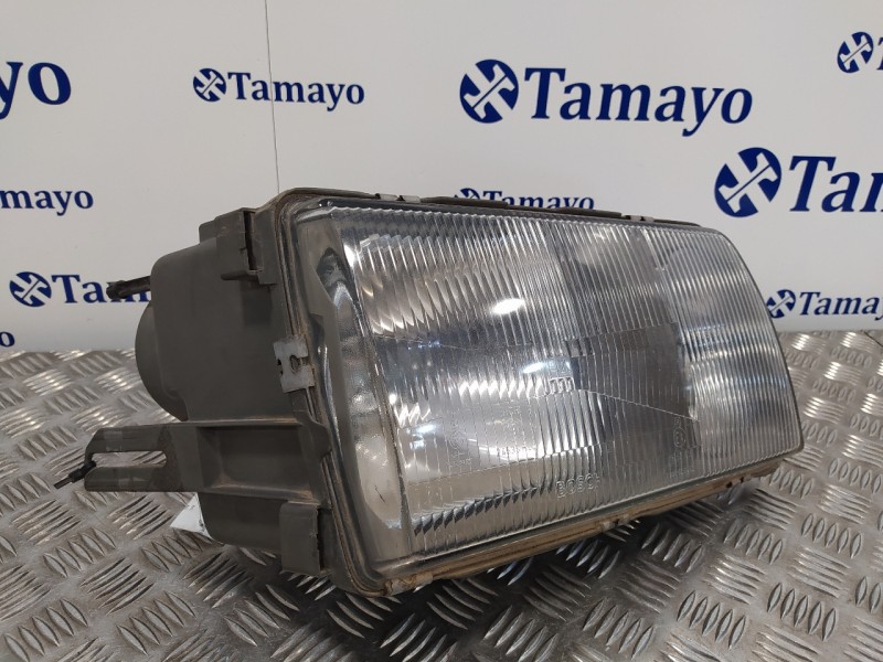 Recambio de faro derecho para mercedes-benz clase s (w126) berlina+coupe 5.0 v8 cat referencia OEM IAM   