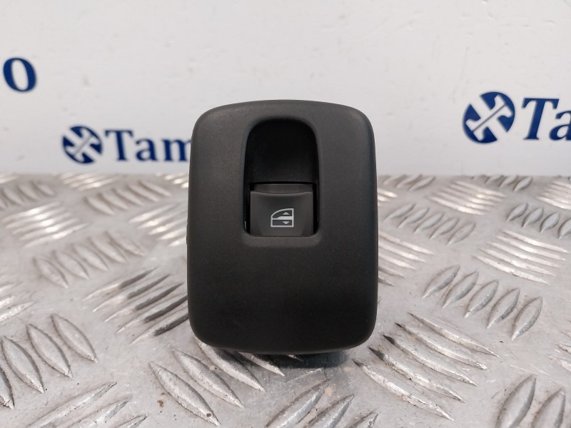 Recambio de mando elevalunas delantero derecho para smart forfour eq referencia OEM IAM   