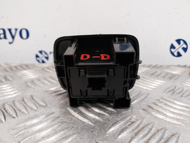 Recambio de mando elevalunas delantero derecho para smart forfour eq referencia OEM IAM   