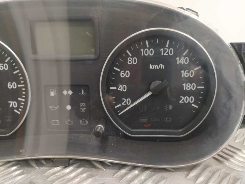 Recambio de cuadro instrumentos para dacia sandero básico referencia OEM IAM P8200733620 283300158C 8200733620