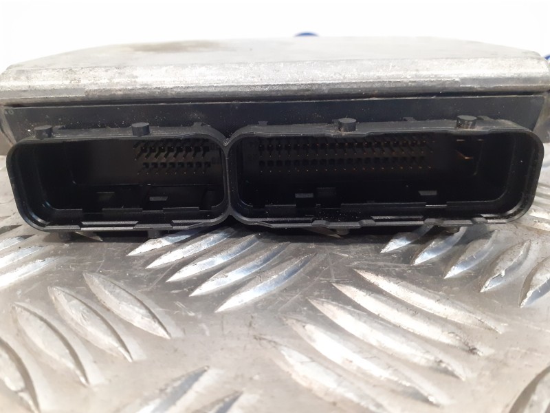 Recambio de centralita motor uce para opel astra g berlina 2.0 dti referencia OEM IAM 0281010267 28SA4802 24417167