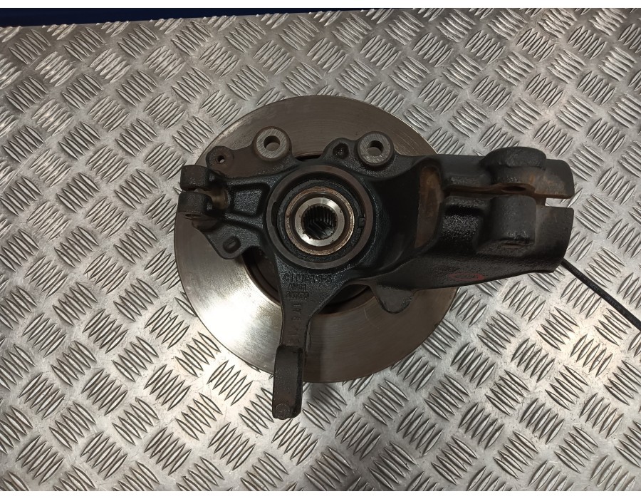 Recambio de mangueta delantera derecha para ford focus lim. (cb8) 1.6 tdci cat referencia OEM IAM AV613K170  