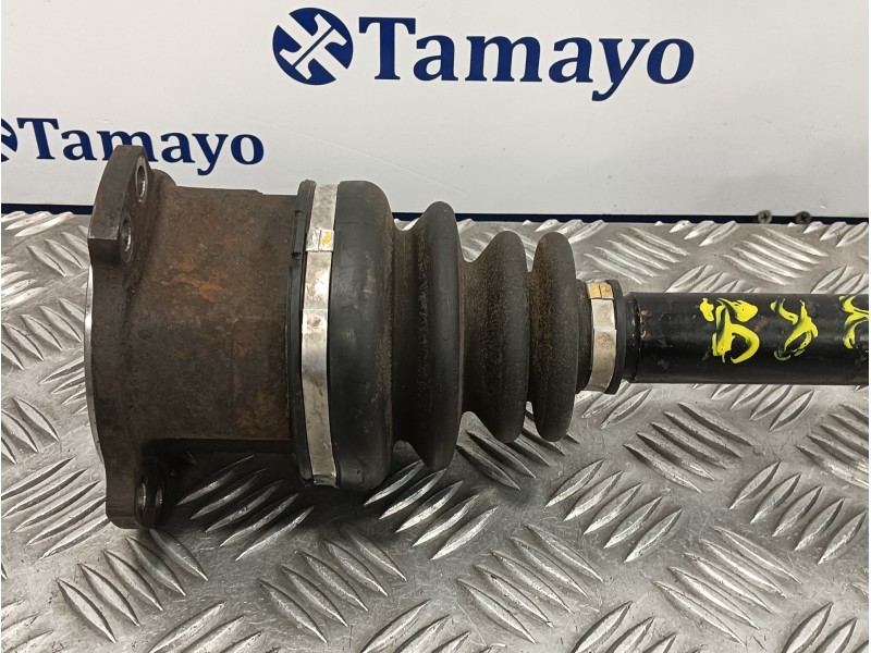 Recambio de transmision delantera izquierda para nissan pick-up (d22) 2.5 turbodiesel referencia OEM IAM   