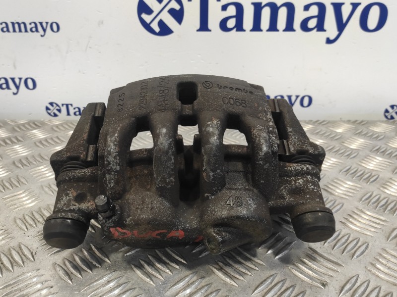 Recambio de pinza freno delantera derecha para fiat ducato caja cerrada 33 (06.2006 =>) referencia OEM IAM 22942102  22942201