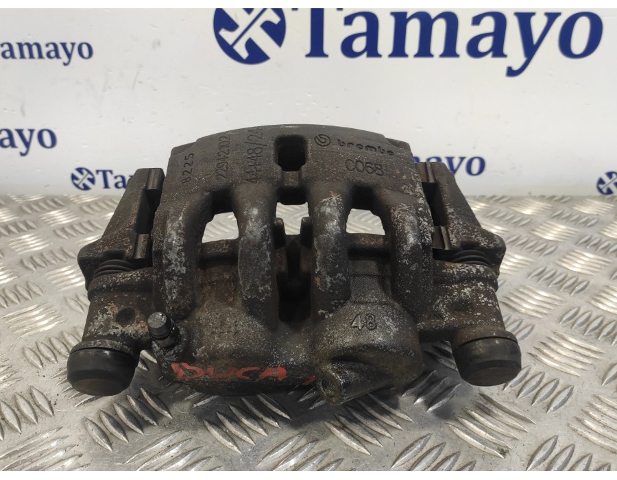 Recambio de pinza freno delantera derecha para fiat ducato caja cerrada 33 (06.2006 =>) referencia OEM IAM 22942102  22942201