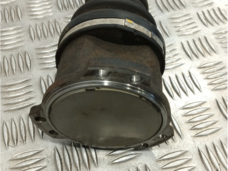 Recambio de transmision delantera izquierda para nissan pick-up (d22) 2.5 turbodiesel referencia OEM IAM   