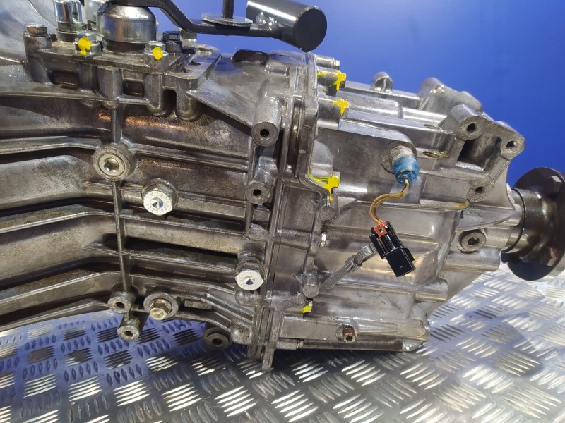 Recambio de caja cambios para renault maxity 2.9 diesel referencia OEM IAM 32010MD04A 6S380V0 1323065029