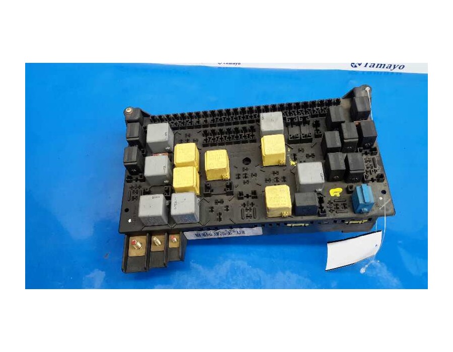 Recambio de caja reles / fusibles para mercedes-benz clase m (w163) 4.3 v8 24v cat referencia OEM IAM 1635450205  08200101