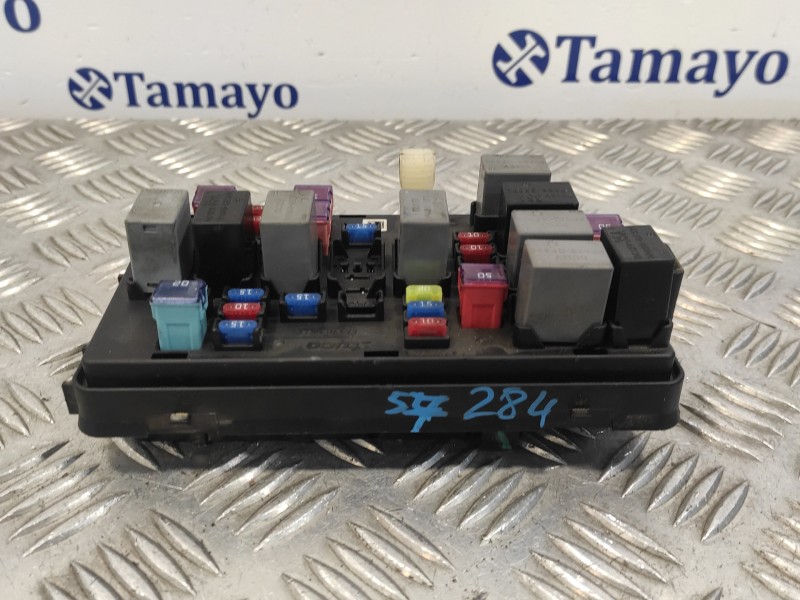 Recambio de caja reles / fusibles para chevrolet aveo 1.2 cat referencia OEM IAM 96867123PJ AK62522 T255UH08