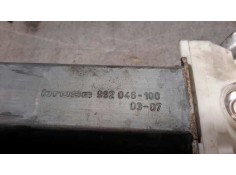 Recambio de elevalunas trasero izquierdo para toyota corolla (e12) 1.6 16v referencia OEM IAM 0130822032  992046100 2