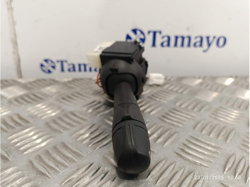 Recambio de mando intermitentes para smart forfour eq referencia OEM IAM E1109580  