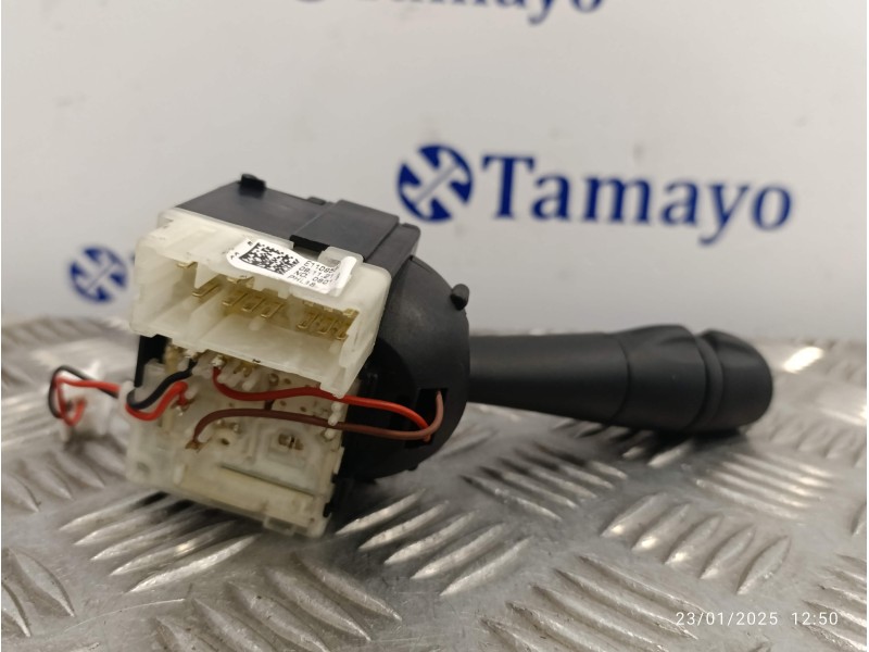 Recambio de mando intermitentes para smart forfour eq referencia OEM IAM E1109580  